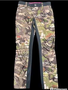 Under Armour Early Season Realtree Edge Hunting Pants Women’s 8 Camo